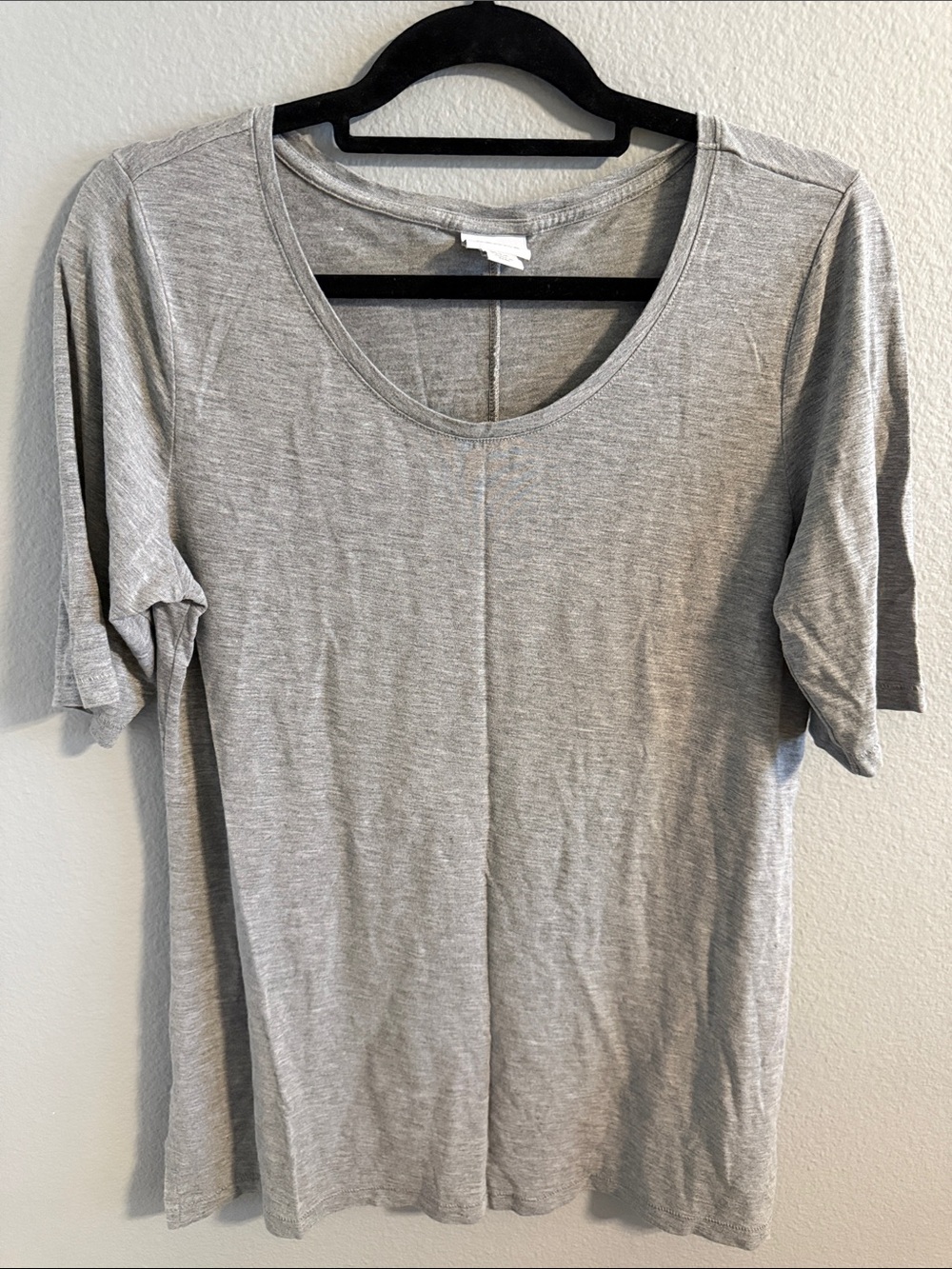 Kenar Gray Scoop Neck Short Sleeve Tee